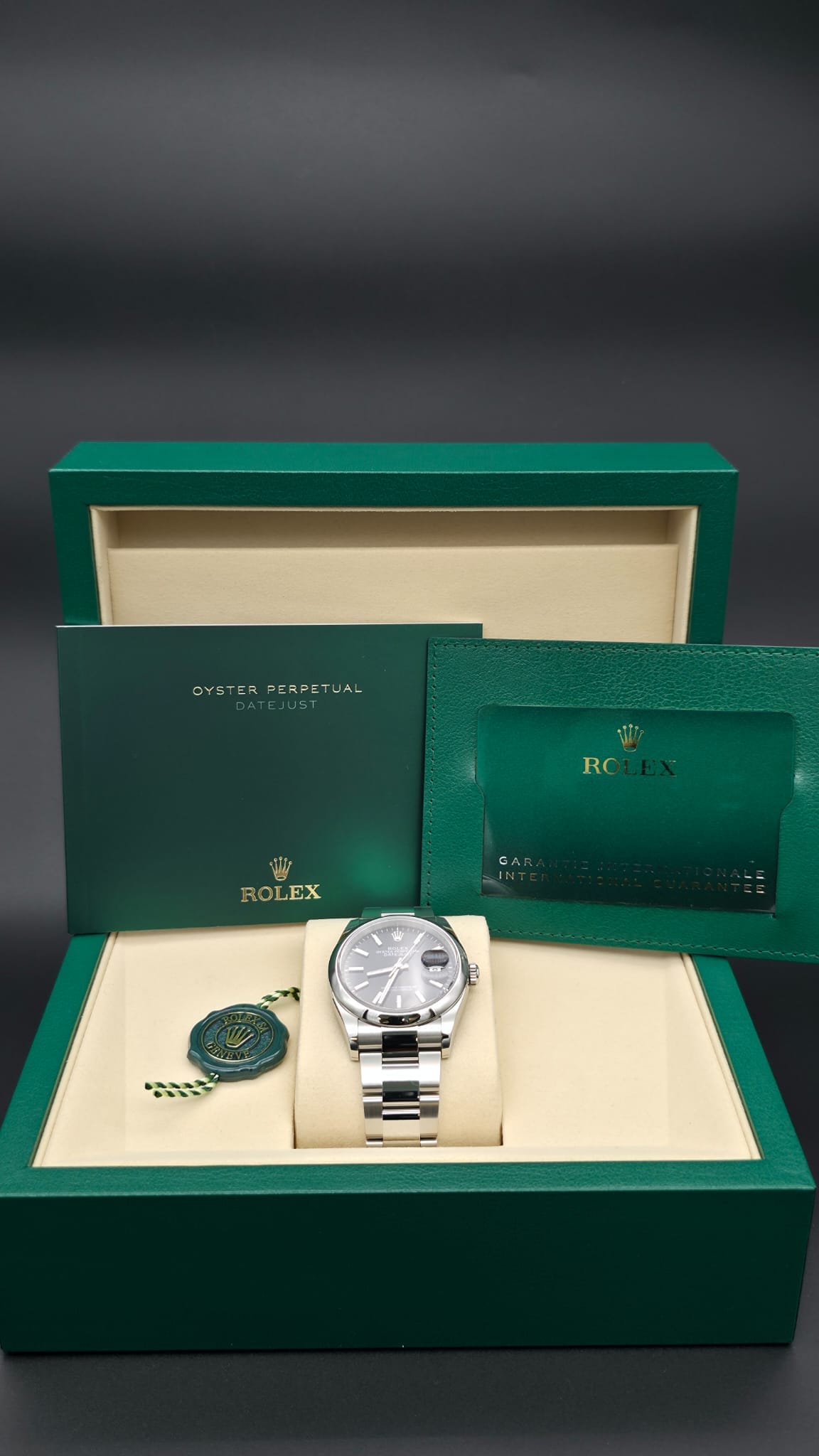 Mint 2025 Rolex Datejust Oyster Black Dial 126200 36mm - Image 6