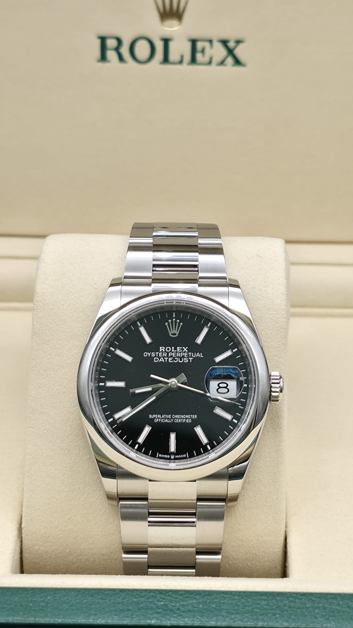 Mint 2025 Rolex Datejust Oyster Black Dial 126200 36mm