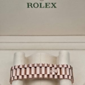 LINB DEC 2025 Datejust President Olive Green Roman 40 228235 - Image 4